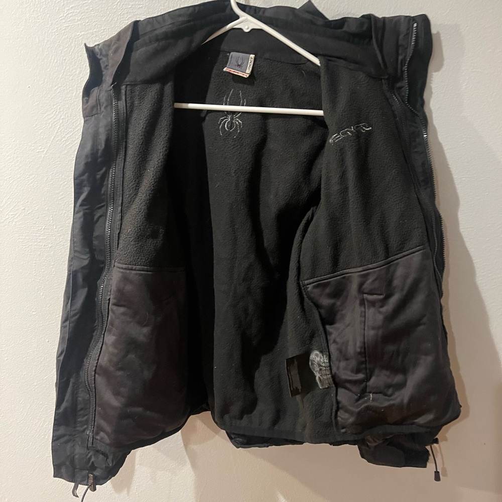 Black snow jacket - Picture 2 of 6